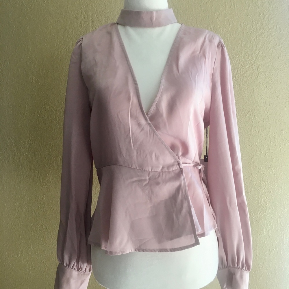 ASTR the label blush choker detail wrap blouse